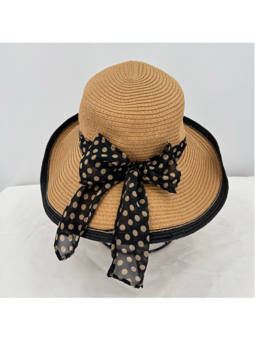 Wallaroo Straw Floppy Hat Black White Polka Dot Ribbon Beach Derby Julia